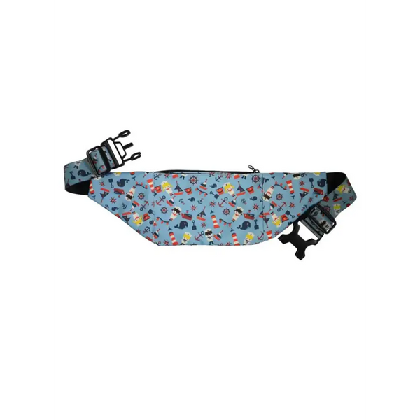 Double pocket adjustable insulin pump belt for children with type 1 diabetes, featuring front and back pockets, designed by Kaio-Dia.