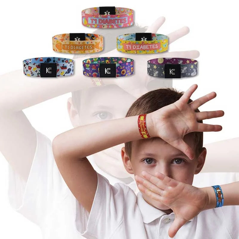 awareness bracelets children Bild