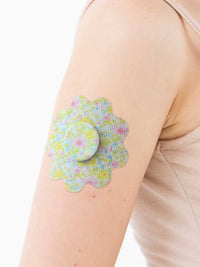 Kinder-Fixierpflaster für FreeStyle Libre 2, Form Blume, am Arm